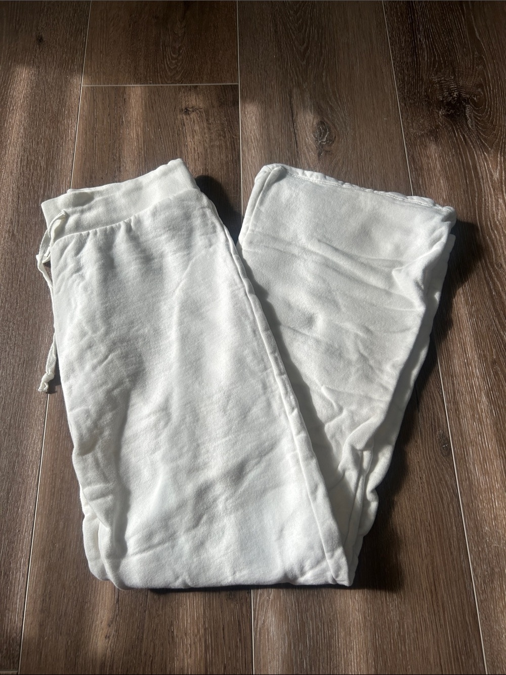 Brandy Melville White Flare Wide-Leg Jeans